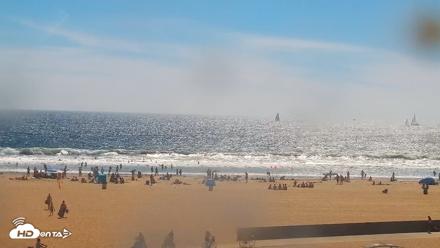Venice Beach Live Surf Cam - Aug 16, 2026, 3:24pm PDT
