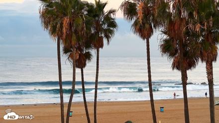 Venice Beach Roaming Live Surf Cam - Oct 23, 2026, 7:08am PDT