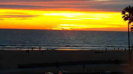 Venice Beach Live Surf Cam - Jan 27, 2026, 5:26pm PST