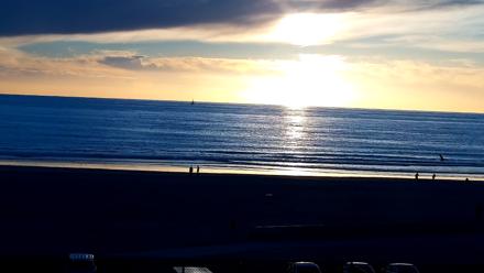 Venice Beach Live Surf Cam - Nov 18, 2025, 4:25pm PST