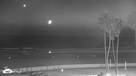 Venice Beach Live Surf Cam - Sep 13, 2026, 8:04pm PDT