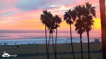 Venice Beach Live Surf Cam - Sep 6, 2026, 7:21pm PDT
