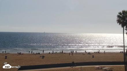 Venice Beach Live Surf Cam - Apr 19, 2026, 4:33pm PDT