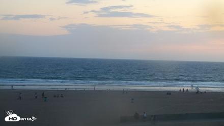 Venice Beach Live Surf Cam - Aug 5, 2026, 8:01pm PDT