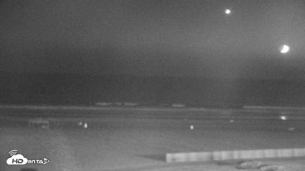 Venice Beach Live Surf Cam - Sep 13, 2026, 8:04pm PDT