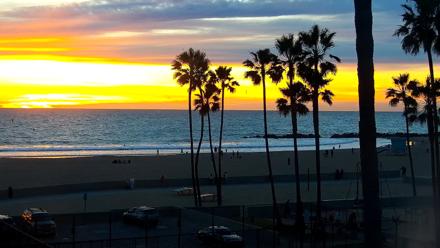 Venice Beach Live Surf Cam - Jan 27, 2026, 5:24pm PST