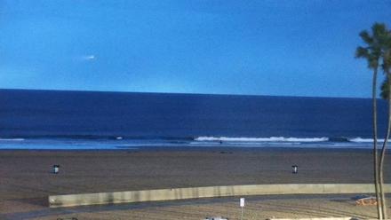 Venice Beach Live Surf Cam - Dec 23, 2025, 5:16pm PST