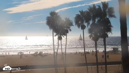 Venice Beach Live Surf Cam - Sep 5, 2026, 4:35pm PDT
