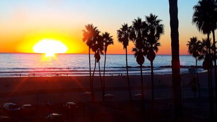 Venice Beach Live Surf Cam - Oct 29, 2025, 6:03pm PDT