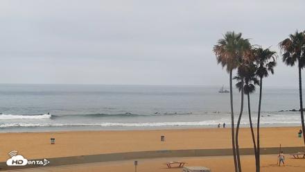 Venice Beach Live Surf Cam - May 12, 2026, 7:34am PDT