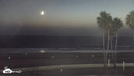 Venice Beach Live Surf Cam - Sep 13, 2026, 7:55pm PDT