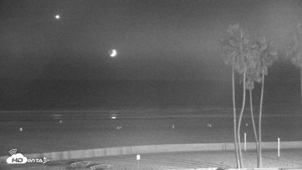 Venice Beach Live Surf Cam - Sep 13, 2026, 8:06pm PDT