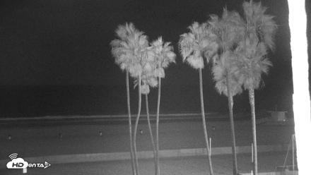 Venice Beach Live Surf Cam - Sep 20, 2026, 10:11pm PDT