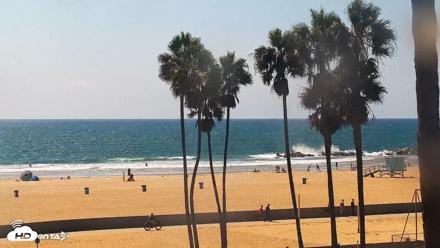 Venice Beach Roaming Live Surf Cam - Sep 22, 2026, 2:14pm PDT