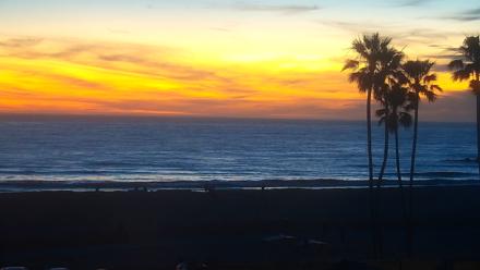 Venice Beach Live Surf Cam - Feb 26, 2026, 6:13pm PST