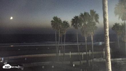 Venice Beach Live Surf Cam - Sep 13, 2026, 7:56pm PDT