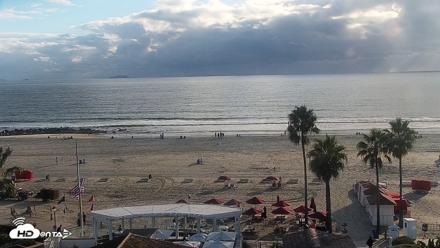 Hotel Del Coronado North Roaming Live Cam - Oct 23, 2026, 4:53pm PDT