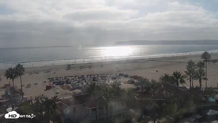 Hotel Del Coronado North Roaming Live Cam - Sep 12, 2026, 4:37pm PDT