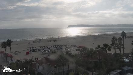 Hotel Del Coronado North Roaming Live Cam - Sep 20, 2026, 5:05pm PDT
