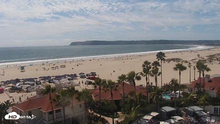 Hotel Del Coronado North Roaming Live Cam - Aug 15, 2026, 2:55pm PDT