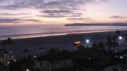 Hotel Del Coronado North Roaming Live Cam - Nov 8, 2025, 5:13pm PST
