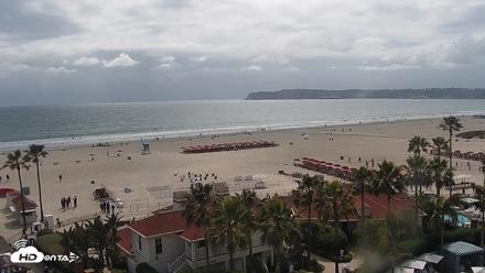 Hotel Del Coronado North Roaming Live Cam - Apr 25, 2026, 3:40pm PDT