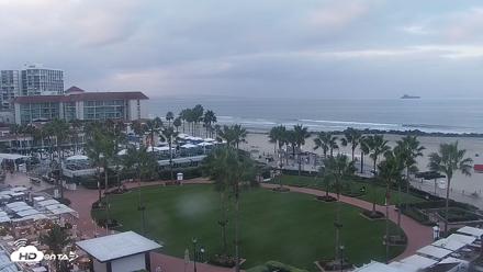 Hotel Del Coronado North Roaming Live Cam - Sep 16, 2026, 6:52am PDT