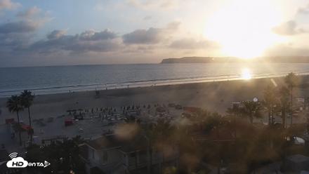 Hotel Del Coronado North Roaming Live Cam - Sep 16, 2026, 6:32pm PDT