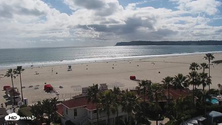 Hotel Del Coronado North Roaming Live Cam - Apr 13, 2026, 4:01pm PDT