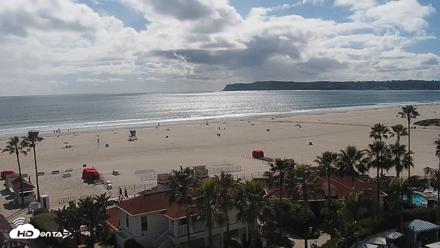 Hotel Del Coronado North Roaming Live Cam - Apr 13, 2026, 4:00pm PDT