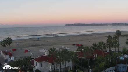 Hotel Del Coronado North Roaming Live Cam - Oct 24, 2026, 7:02am PDT