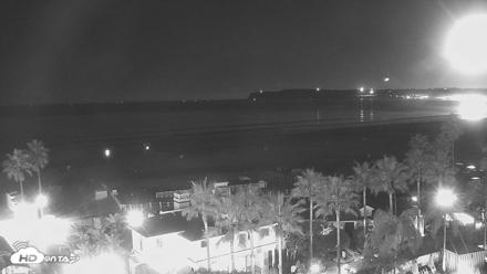 Hotel Del Coronado North Roaming Live Cam - Oct 25, 2026, 5:55am PDT