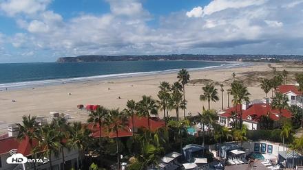 Hotel Del Coronado North Roaming Live Cam - Oct 22, 2026, 12:14pm PDT