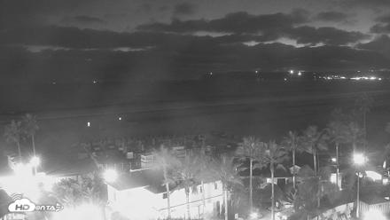 Hotel Del Coronado North Roaming Live Cam - Sep 22, 2026, 7:36pm PDT