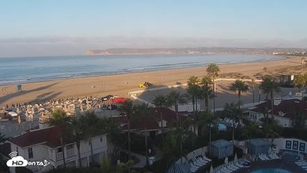 Hotel Del Coronado North Roaming Live Cam - Sep 3, 2026, 7:09am PDT