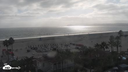 Hotel Del Coronado North Roaming Live Cam - Sep 14, 2026, 5:15pm PDT