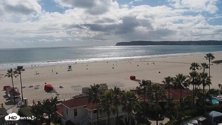 Hotel Del Coronado North Roaming Live Cam - Apr 13, 2026, 4:03pm PDT