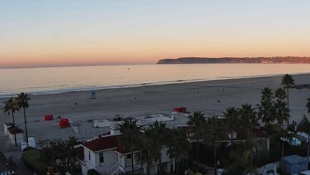 Hotel Del Coronado North Roaming Live Cam - Oct 17, 2025, 7:03am PDT