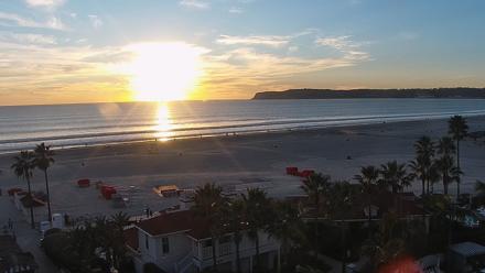 Hotel Del Coronado North Roaming Live Cam - Jan 12, 2026, 4:48pm PST
