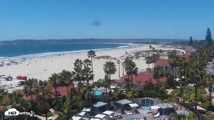Hotel Del Coronado North Roaming Live Cam - Jul 2, 2026, 1:25pm PDT