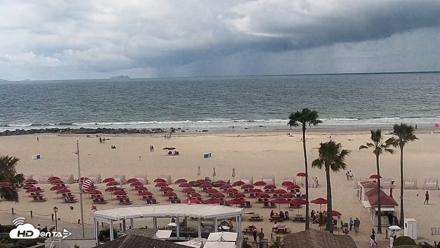 Hotel Del Coronado North Roaming Live Cam - Apr 12, 2026, 11:48am PDT