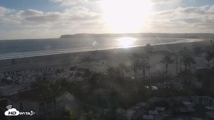 Hotel Del Coronado North Roaming Live Cam - Sep 3, 2026, 6:23pm PDT