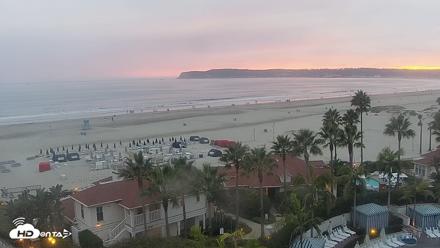 Hotel Del Coronado North Roaming Live Cam - Sep 27, 2026, 6:32pm PDT