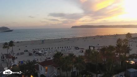 Hotel Del Coronado North Roaming Live Cam - Jul 4, 2026, 8:02pm PDT
