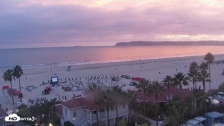 Hotel Del Coronado North Roaming Live Cam - Sep 20, 2026, 6:51pm PDT