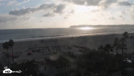 Hotel Del Coronado North Roaming Live Cam - Sep 21, 2026, 5:42pm PDT
