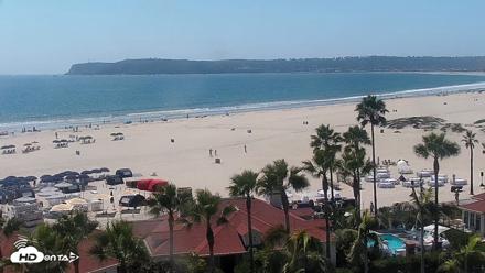 Hotel Del Coronado North Roaming Live Cam - Aug 11, 2026, 2:41pm PDT