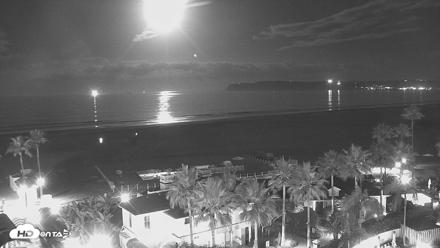 Hotel Del Coronado North Roaming Live Cam - Apr 30, 2026, 4:11am PDT