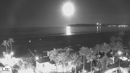Hotel Del Coronado North Roaming Live Cam - Apr 29, 2026, 4:01am PDT