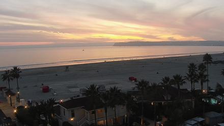 Hotel Del Coronado North Roaming Live Cam - Nov 10, 2025, 5:06pm PST